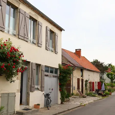 Maison Authentique Avec Jardin Clos, Verriere Et Velos A - Fr-1-489-538